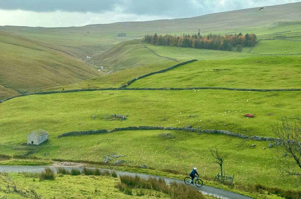 Person biking through the Yorkshire Dales on a scenic countryside trail.

https://maps.app.goo.gl/u4Rzs4ccP2ZtExf4A?g_st=i&utm_campaign=ac-im
